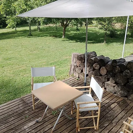 La Sapiniere 24- Mobile - Nature - 3 People Chalet *